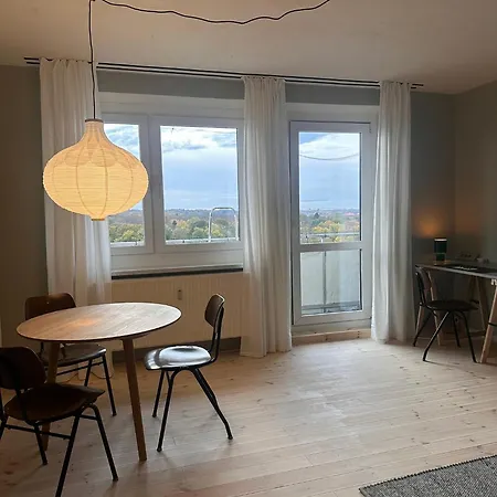 Haumis * روستوك