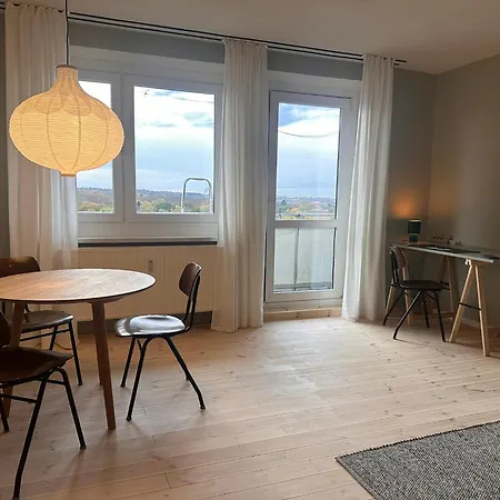 Haumis * روستوك